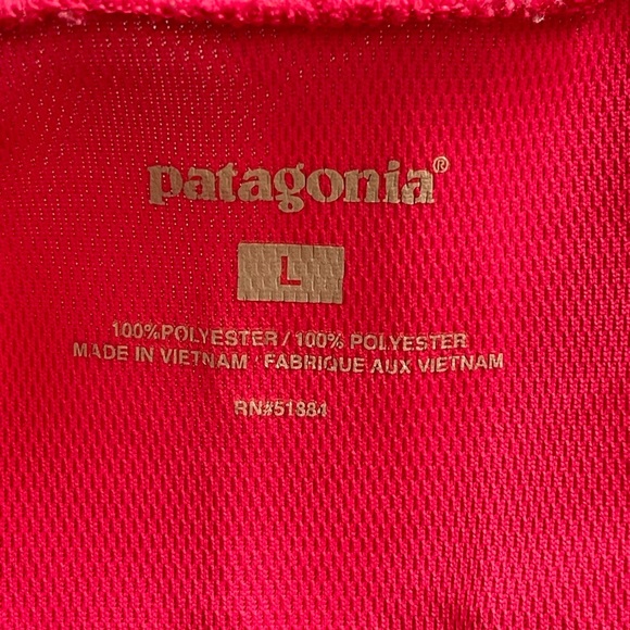 Patagonia active run / hike shirt. Excellent condition. Size L - Picture 2 of 3